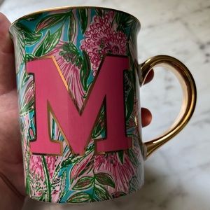 Lilly Pulitzer M mug